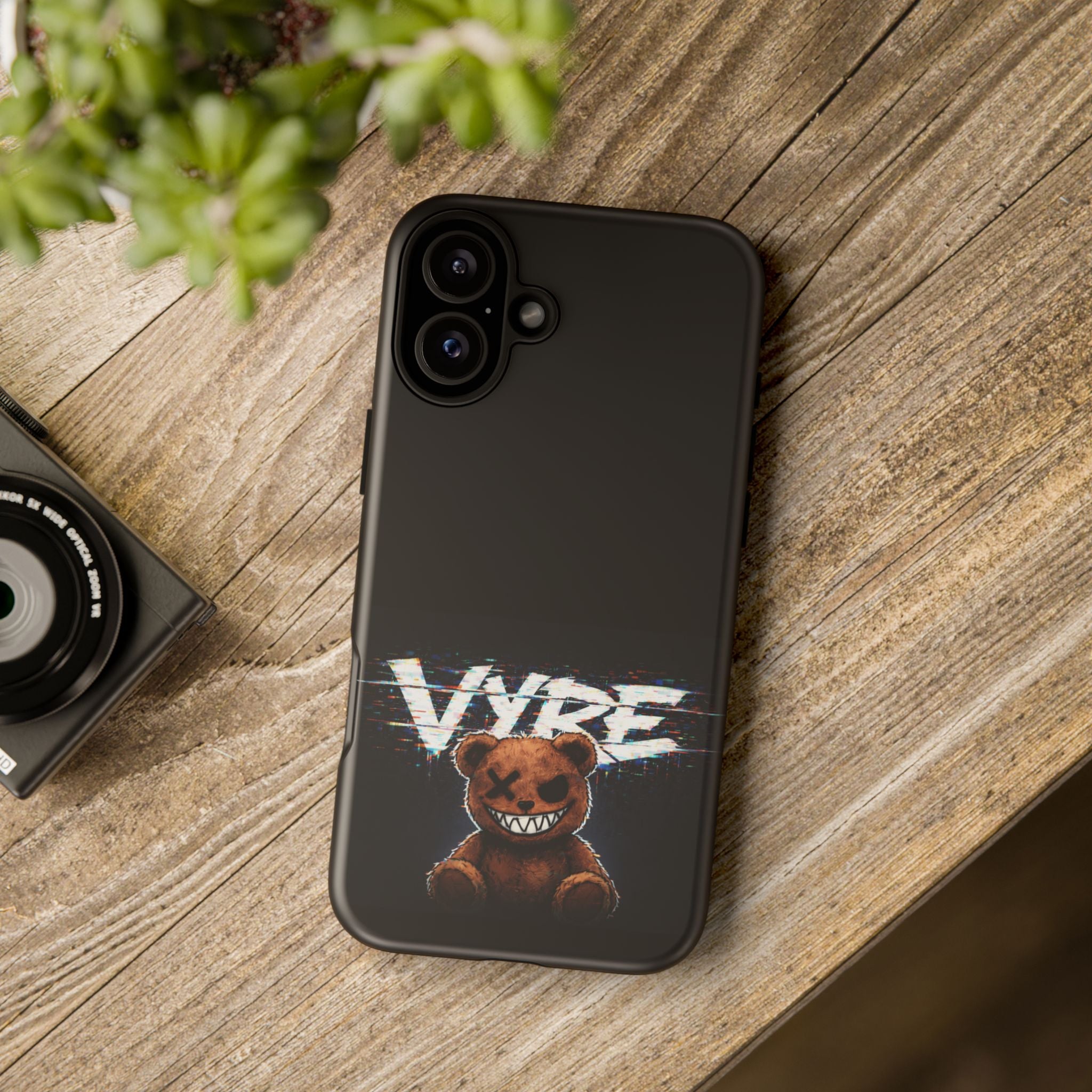 Tough Cases — 'VYRE' Grunge Bear Protective Phone Case