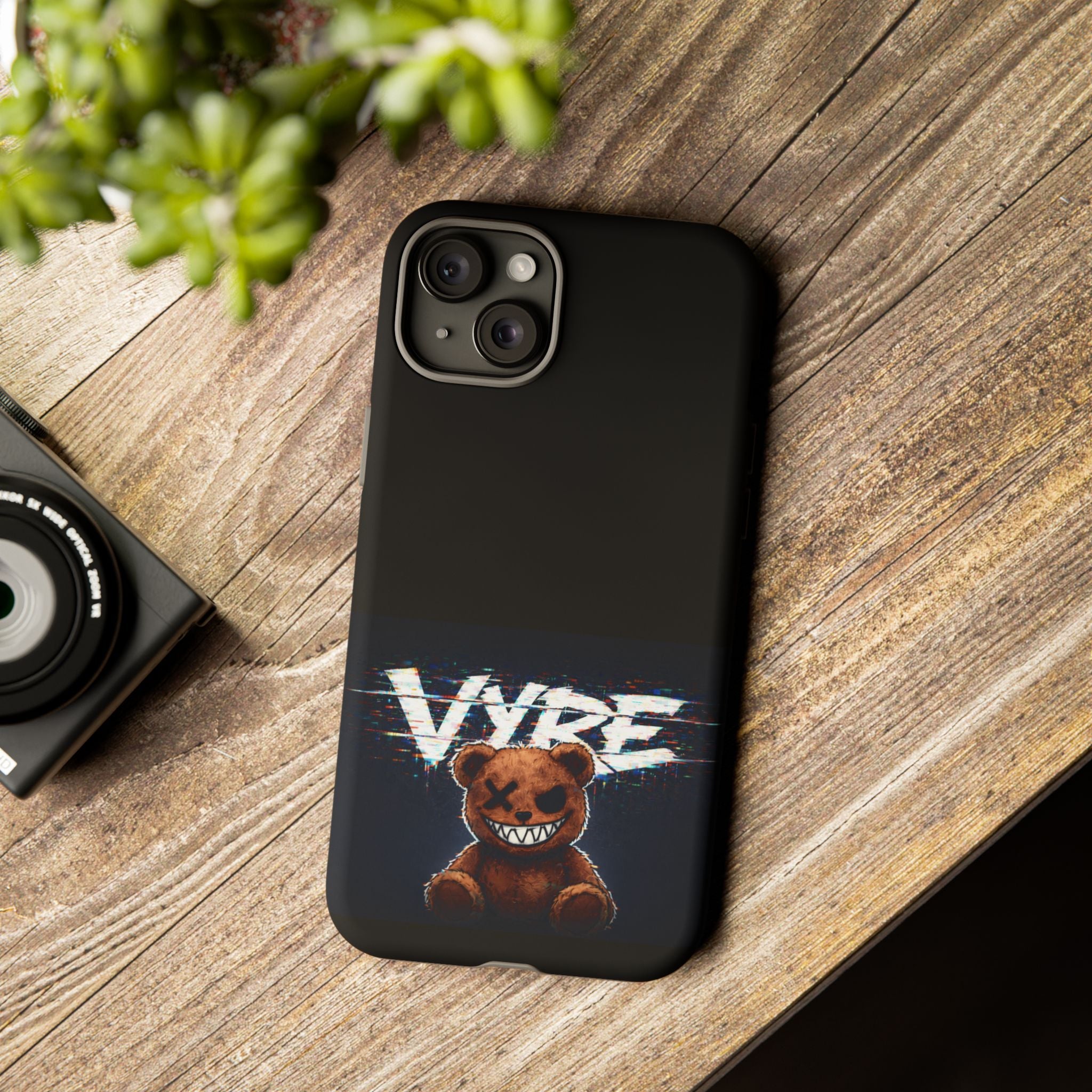 Tough Cases — 'VYRE' Grunge Bear Protective Phone Case