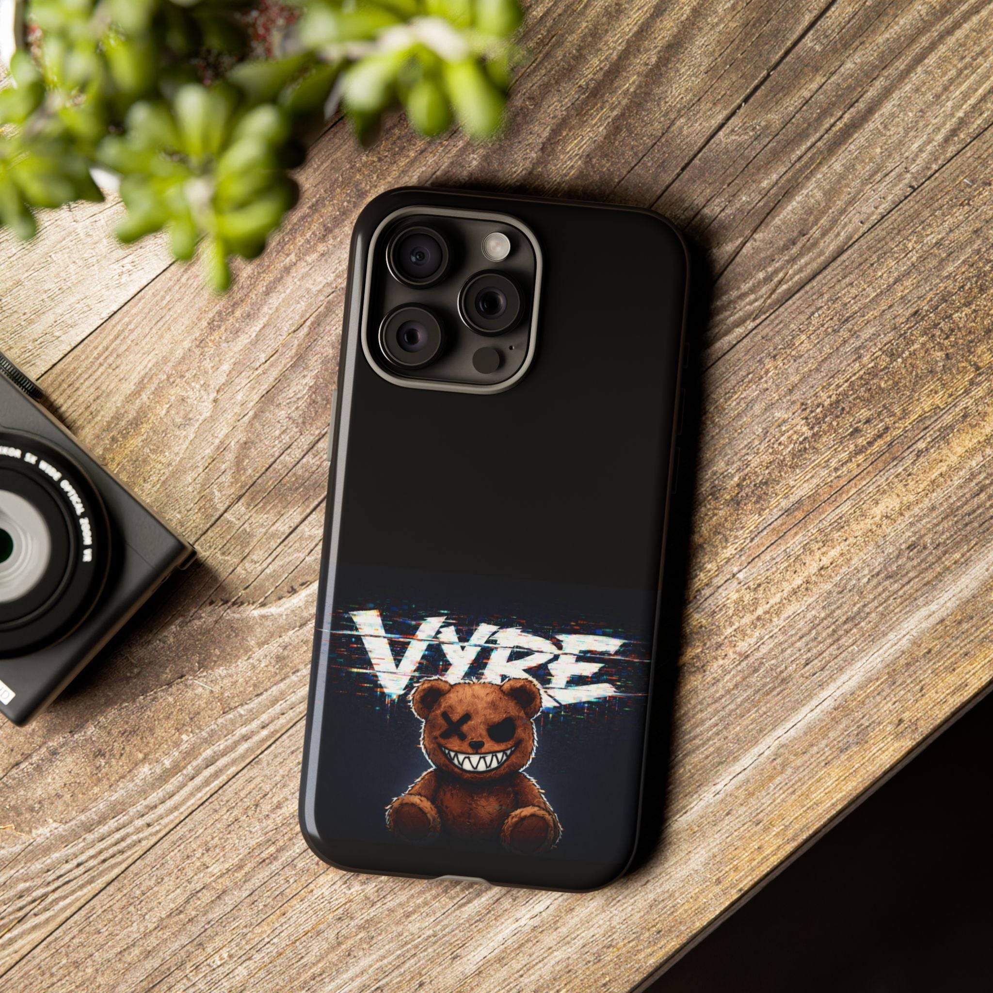 Tough Cases — 'VYRE' Grunge Bear Protective Phone Case
