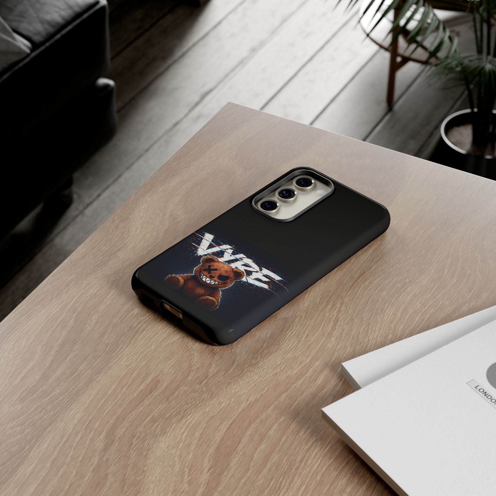 Tough Cases — 'VYRE' Grunge Bear Protective Phone Case