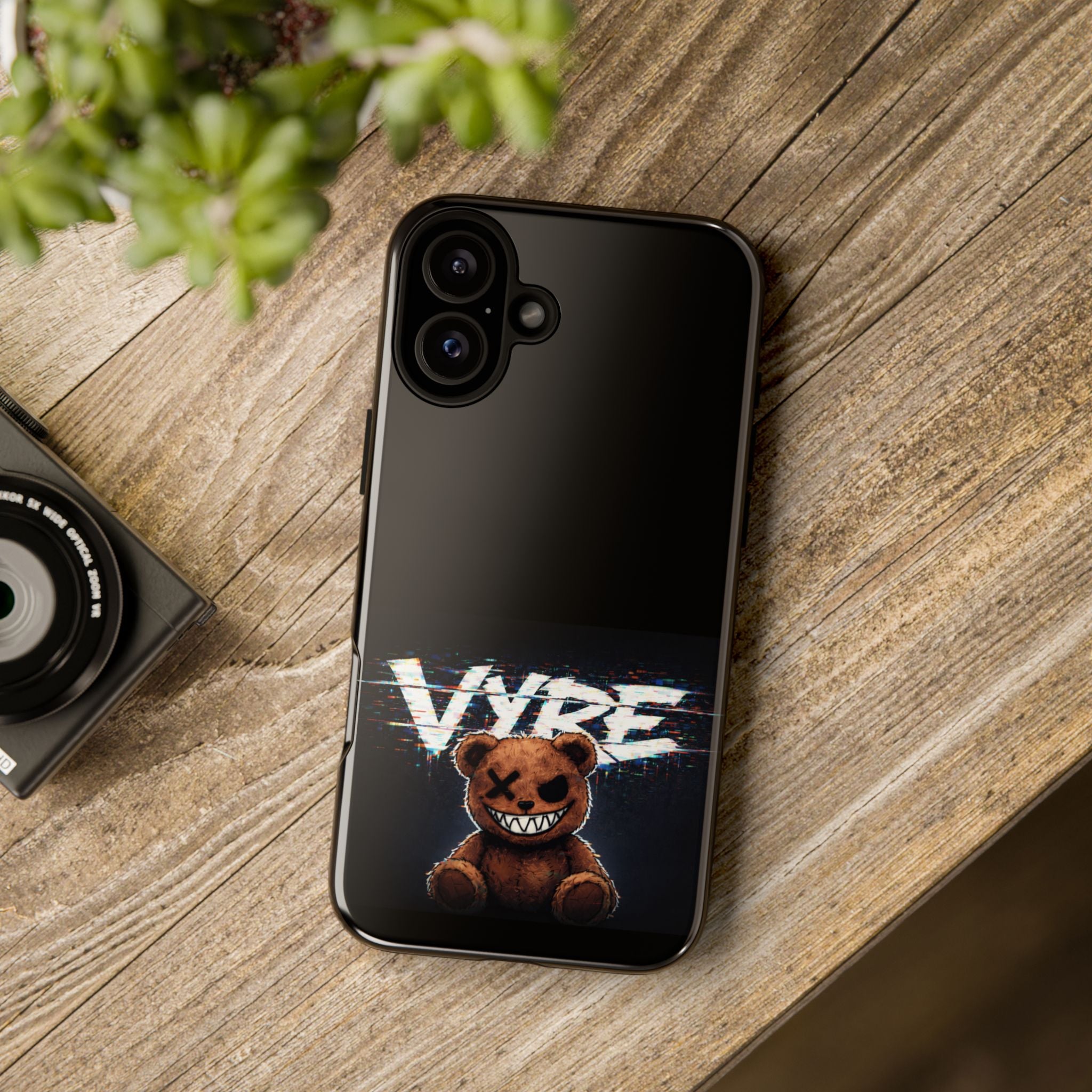 Tough Cases — 'VYRE' Grunge Bear Protective Phone Case