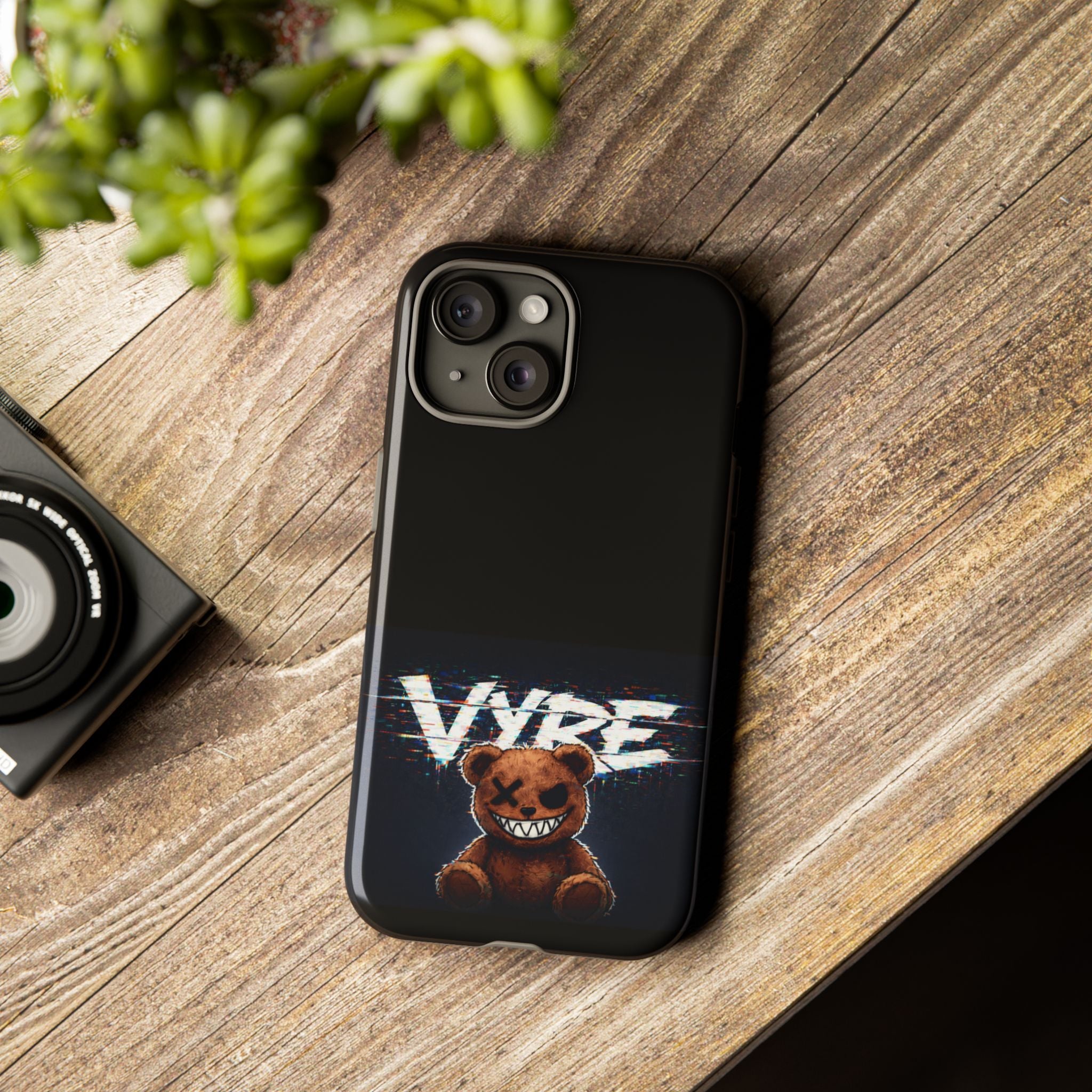 Tough Cases — 'VYRE' Grunge Bear Protective Phone Case