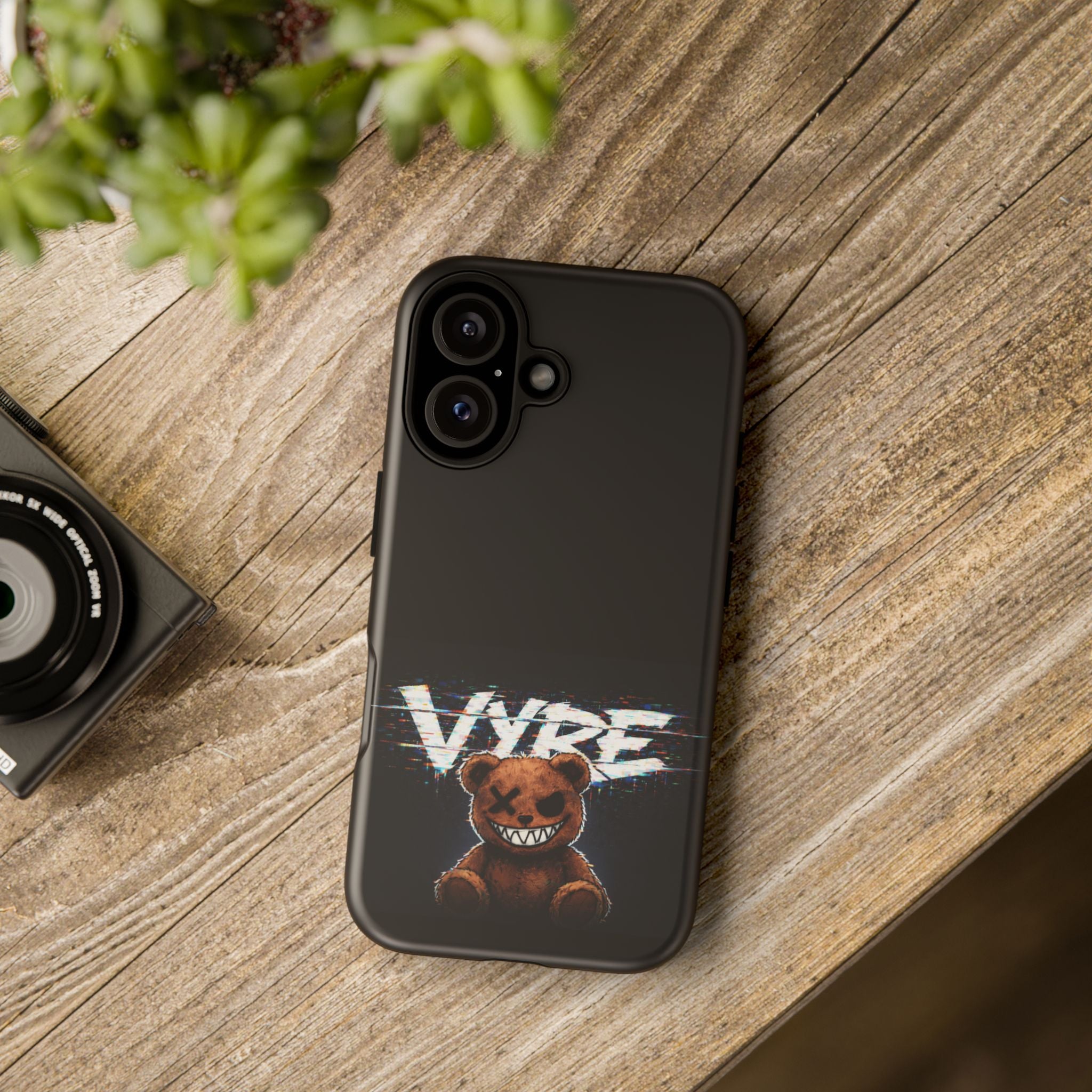 Tough Cases — 'VYRE' Grunge Bear Protective Phone Case